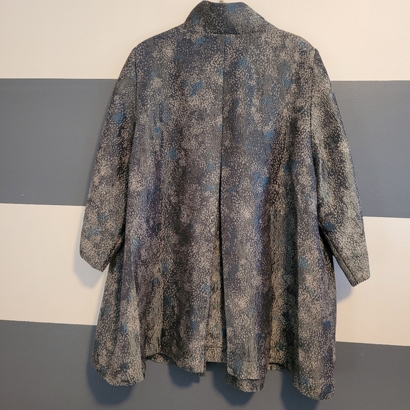 Eileen Fisher Cosmo Jacquard 3/4 Sleeve Silk Blend Jacket in Ash Size Medium - Picture 14 of 16